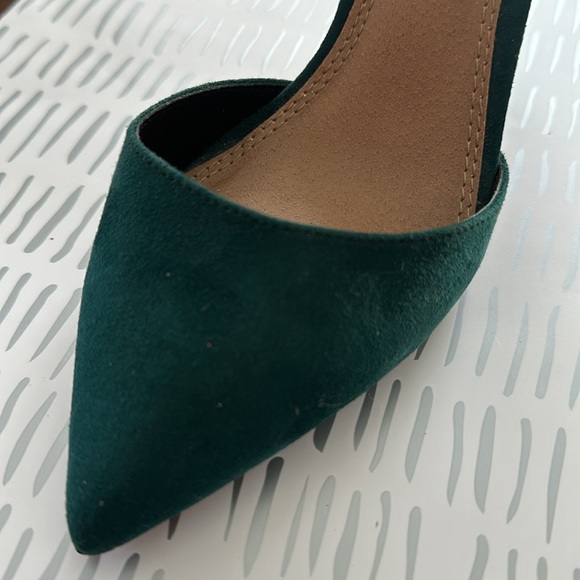 ASOS Size 3 Hunter green suede pointy toe heels w/ankle strap - Picture 3 of 6